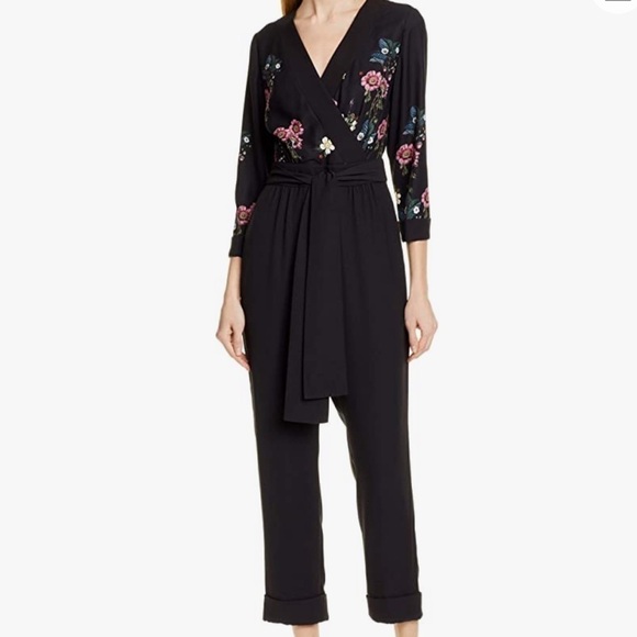 Ted Baker
ELEAANN Oracle Turn Up Hem Jumpsuit - Picture 3 of 11